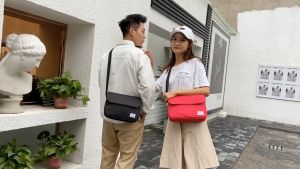 [10อัน] กระเป๋าสะพายแฟชั่นชาย  ด้วยวัสดุโพลีเอสเตอร์ 900D Oxford ปรับสายได้ตามความต้องการ  มี 5สีให้เลือก gk99