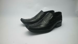 Sepatu Pantofel Pria Kulit Sapi 7976