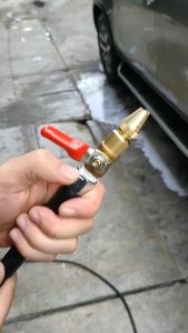 Valve Stop Setop Kran Keran Valve Steam Setim Stim Gun Jet High Pressure Cleaner Service Semprot Semprotan Penyemprot Cuci Bersihin AC Airconditioner Pendingin Ruangan Mobil Motor Drat 1/4 Kepala Nozzle Nozle Nosel Spray Sprayer Bengkok Lurus Kuningan