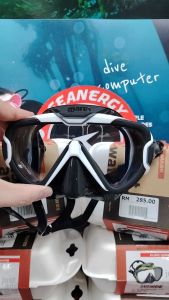 Mares Pure Wire Mask for Scuba Diving Snorkeling Freedive Swimming Goggles Seanergy Scuba