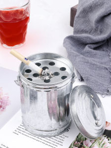 Japanese Import Echo Ashtray with Lid Creative Ashtray Non-Running Gray Washable Portable Ashtray Desktop Storage