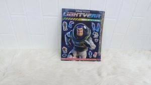 Buku Stiker Disney Pixar LIGHTYEAR 1001: Aktivitas Warna-warni & Stiker Foil