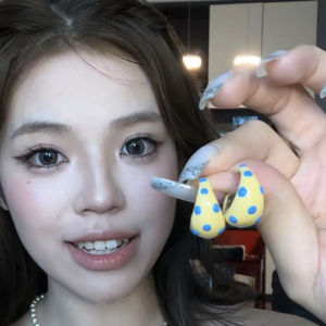 Fresh Milk Yellow Dotted Hoops Earrings Womens New 2025 Luxury Vintage High-End Sweet Ear Jewelry Alloy/Plated Silver/Gold