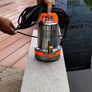 (ส่งฟรีทั่วไทย) สแตนเลส ปั๊มจุ่ม 1นิ้ว12V 300W ไดโว่ เจ้าพระยา แรงดันสู แบตเตอรี่ มอเตอร์ทองแดงแท้ (จัดส่งจากประเทศไทย)