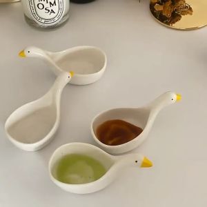 Đĩa Sứ Nhỏ Đựng Gia Vị Nước Chấm Hình Thiên Nga Sáng Tạo 3D Dễ Thương Phong Cách Nhật Bản