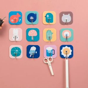 Gantungan Hook Baju Tempel kait Serbaguna Gambar Karakter Motif Multifungsi