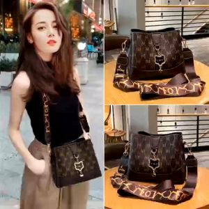 TAS SELEMPANG WANITA IMPORT / TAS BAHU WANITA IMPORT / TAS FASHION WANITA IMPORT / TAS SLINGBAG KEKINIAN / TAS HANGOUT IMPORT WANITA