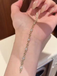 Queensun 9k Gold Lab Diamond 90points Paperclip Chain Bracelet Link Chain Bracelet Station Diamond Bracelet Dainty Everyday Bracelet Stackable Bracelet Minimalist Gold Jewelry Gift for Women Sparkling Fashion Bracelet