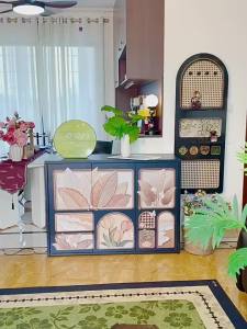Vintage Standing Fish Tank Base Cabinet Iron
