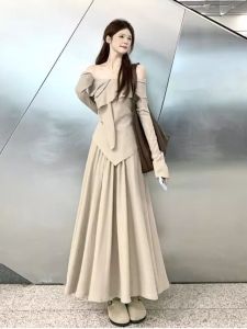 French Style One Shoulder Long Sleeve Dress Womens Spring Autumn Uneven Design Waist Cinching Slimming Two Piece Set Long Skirt