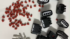 Giắc cắm mobin 4 pin cho xe ô tô dòng xe toyota