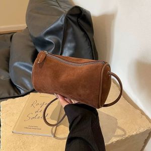 Spring Summer New Luxury Matte Pillow Bag Womens Single Shoulder Crossbody Bag Casual Simple Style Zipper Closure Handbag