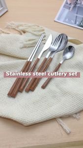 MallMainan-C1166 Sendok Garpu Stainless Steel Korea Handle Kayu /Alat Makan Sendok Garpu Gagang Kayu
