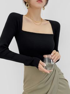 เสื้อยืดคอกว้างแขนยาวสำหรับผู้หญิง แฟชั่นฤดูใบไม้ร่วง/ฤดูหนาว เสื้อชั้นในสุดหรูหราสไตล์ฝรั่งเศส โชว์กระดูกไหปลาร้า เสื้อตัวบน