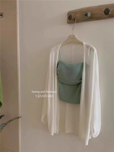 สีขาว น้ําแข็ง ผ้าไหม ถัก ฤดูร้อน แจ๊กเก็ตแบบบาง ผู้หญิง คาร์ดิเกน แขนยาว คอวี เสื้อแอร์ สไตล์การเดินทาง หลวม พอดี
