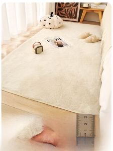 Thickened Plush Carpet Mat Simple Cream Style for Living Room And Bedroom Anti-Slip Washing Machine Washable Home Decor Rug