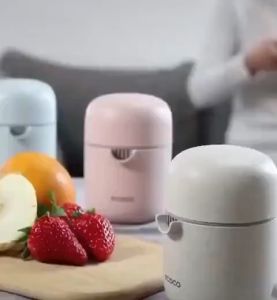 Cangkir Alat Pemeras Jeruk Lemon dan Juicer Buah Multifungsi Portable