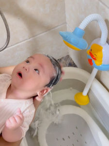 Electric Shower Head Bath Toy for Babies Children Water Playing Toy Bath Time Fun Gift Toy for Toddlers Plastic Material