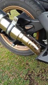 Silincer AKRAPOVIC GP lorenzo carbon dan hitam doff SAFATA