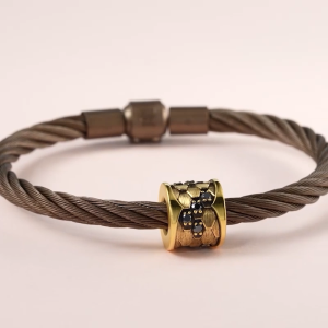 CHOW SANG SANG 周生生 999 24K Gold Noir Bold Black Diamond Charm Bracelet for Women & Men 95489C ICONIC (Bracelet Not Included)
