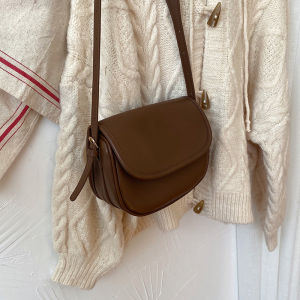 Korean Style Semi-Circular Saddle Bag Womens Autumn Winter New Simple Retro Versatile Single Shoulder Crossbody Bag