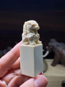 Premium Mammoth Ivory Lion Handle Stamp Ice Material Personal Seal with Certificate Fast Shipping Quality Carving Artwork