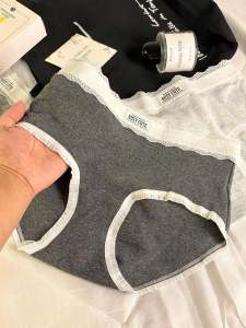 Ladies Cotton Lace Briefs Anti-Bacterial Mid-Waist Short Pants Comfortable Fit Triangle Panties for Women New 2025 plus Size