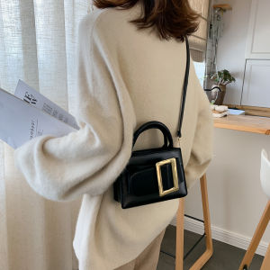 Fashionable Korean Style Women's Handbag 2025 Trendy Shoulder Crossbody Bag Simple Elegant Small Square Bag PU Leather
