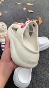 Dép Cross 2 Quai Ngang Đế Cao 7cm Thơi Trang Cho Nữ Tặng 12  Sticker Ngẫu Nhiên đi năng mưa thoãi mái chống trơn chống trượt bảo về ngón chân đủ size nhiều mẫu sản phẩm có sẵn kho-Kimngansg