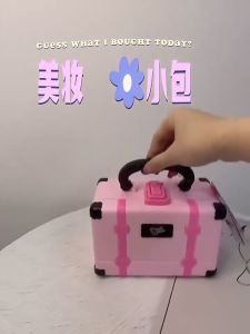 Girls makeup toy a complete set suitable for children educational product simulation game makeup box