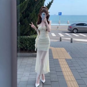CHANGTONG | V-neck Figure Fitting Hugging Fashionable Strappy Dress