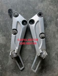 footstep bustep pijakan kaki belakang Honda Supra x old Supra fit old asli original c0p0tan bawaan dari motor terlaris non baru