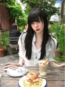 Chen Xiao Leg POLO Collar Linen Long Sleeve Slim Fit Womens Shirt Summer Fashionable Sun Protection Clothing Commute Style