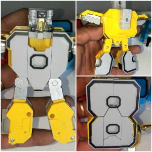 Lắp ráp 1 chữ Số biến hình thành Robot hoặc xe bằng nhựa cao 7cm và ngang 5cm