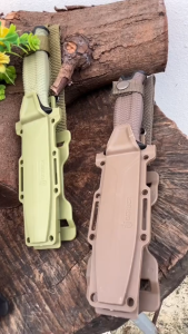 มีดเดินป่า มีดปอกผลไม้ ขนาดพกพา มีดพร้อมปลอกคาดเข็มขัด มีดอเนกประสงค์