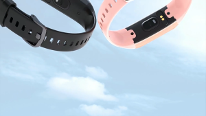 SG【Ready Stock】Smart bracelet UltraFit C60 Smart Band 10+ Sport Modes IP68 Waterproof & Multi-Language Support Smart bracelet