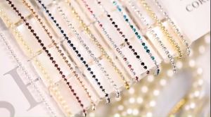 โซ่เพชร โซ่ไข่มุก โซ่สีทอง โซ่แต่งเล็บ โซ่เส้นยาว 20-25cm โซ่สีทองสีเงิน