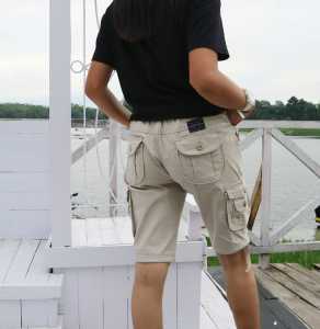 Celana Chino Cargo Pendek Wanita: Desain Casual & Elegan