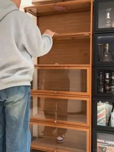 ตู้โชว์โมเดล ตู้โชว์กระจก ตู้โชว์สินค้า รับน้ำหนักได้ดี ประหยัดพื้นที่ มีหลายขนาด กันฝุ่นกันความชื้น ทำโดยไม้ไผ่ธรรมชาติ