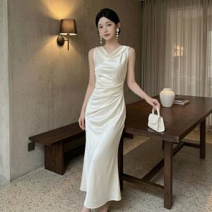 CHOUXIE | Elegant Beach Style Satin Fish-tail Dress