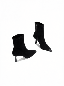 Slim and Stylish Pointed Toe Elastic Boots