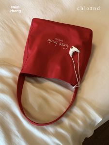Chio’2nd | Túi Xách Vải Bạt Đỏ
