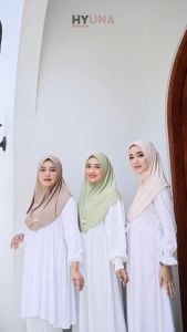 Hyuna - Hijab Daily Clara Instan Non Pet Antem Bergo Khimar Simple Terlengkap 45 Warna Clarisa Series