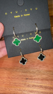 Clover Étoile A376 | Anting Hoop Mewah Kristal & Charm Onyx