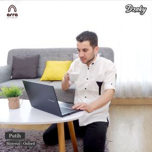 Baju Polos Koko Kemeja Premium Kancing Lengan Pendek Koko Kemko Dzaky Maroon