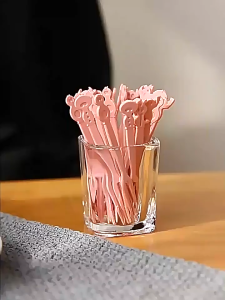 Hộp 50 nĩa nhựa ăn trái cây dùng một lần nĩa ăn bánh tráng miệng ăn vặt sử dụng quán ăn nhà hàng