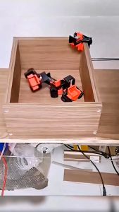 Vam Kẹp Gỗ 90 Độ Kẹp Góc Vuông Đa Năng Dùng Cho Gỗ Kính Hồ Cá Hàn Cơ Khí
