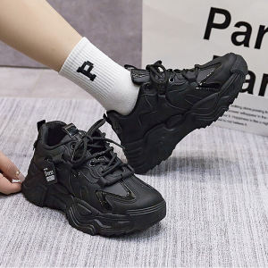 รองเท้าผ้าใบส้นหนาสไตล์เกาหลีสำหรับผู้หญิง ทรงหัวมน ส้นสูง วัสดุยาง น้ำหนักเบา รองเท้าลำลอง สไตล์ฮ่องกง ฤดูใบไม้ผลิ 2025