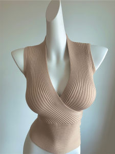 Slim Fit Knitted Vest Korean Style V-Neck Sleeveless Waist-Cinching Summer Top for Women Commute Style Solid Color