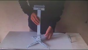 加厚投影机简易壁挂吸顶吊挂支架明基爱普生万能通用投影仪吊架